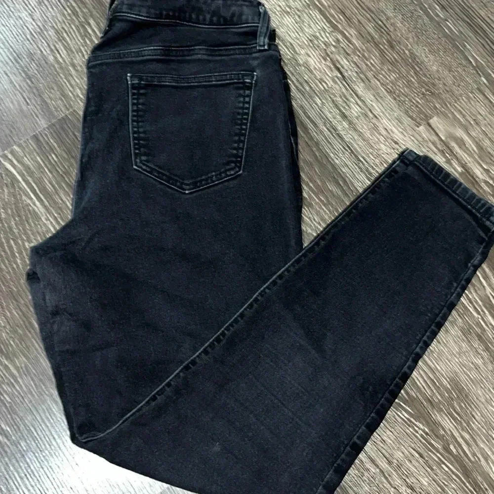 Maternity black jeans with stretchy band size 12